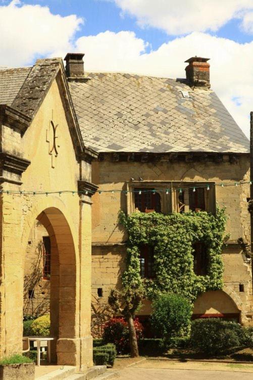 Petite Maison En Pierre Au Coeur Du Perigord Noir Salignac Eyvigues Buitenkant foto